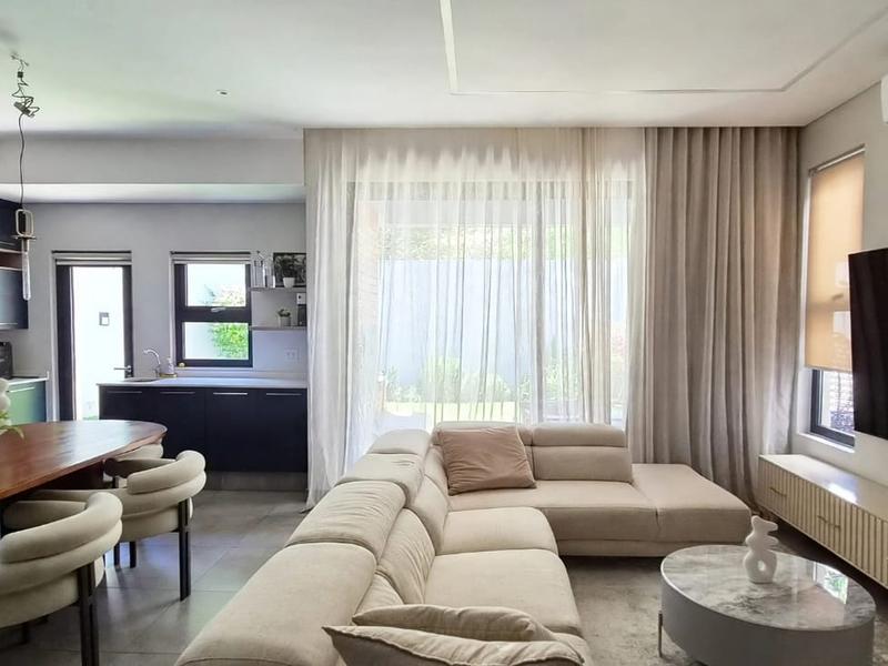 To Let 3 Bedroom Property for Rent in Bryanston Gauteng