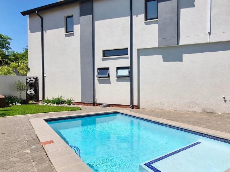To Let 3 Bedroom Property for Rent in Bryanston Gauteng