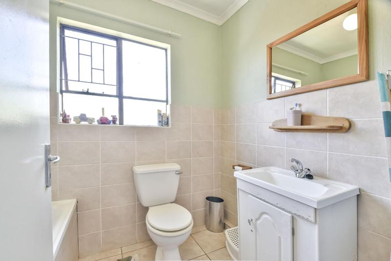 3 Bedroom Property for Sale in Weltevreden Park Gauteng