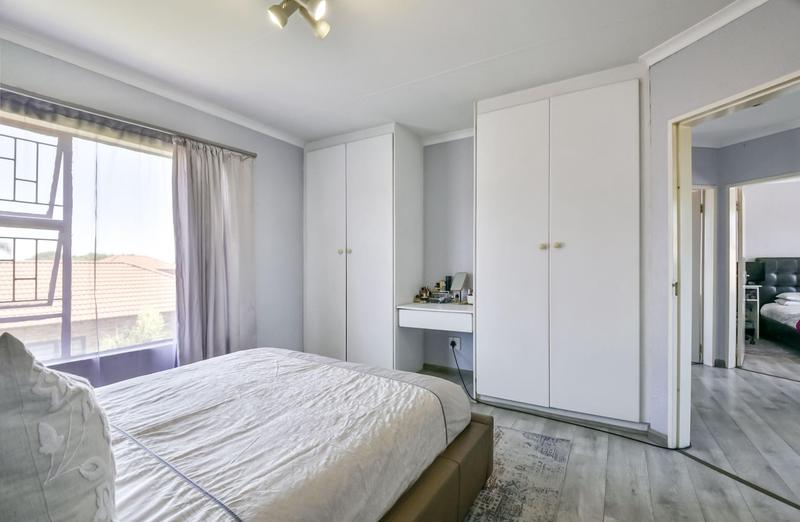 3 Bedroom Property for Sale in Weltevreden Park Gauteng