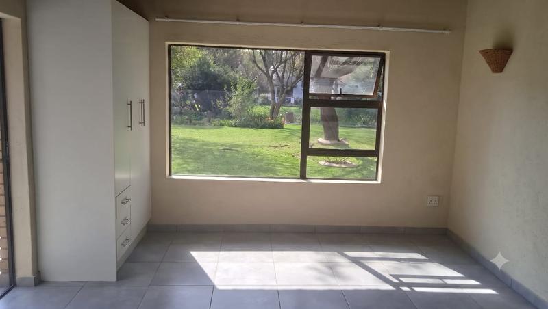 To Let 1 Bedroom Property for Rent in Van Riebeeck Park Gauteng