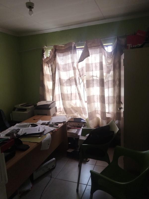 3 Bedroom Property for Sale in Dawn Park Gauteng