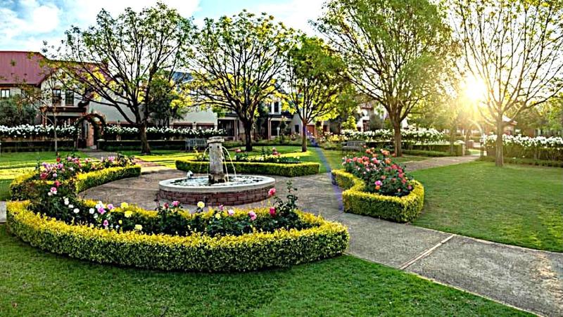 4 Bedroom Property for Sale in Heritage Hill Gauteng