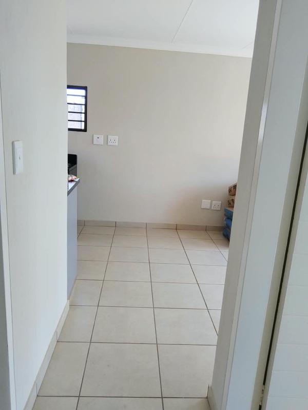 To Let 2 Bedroom Property for Rent in Randfontein Gauteng