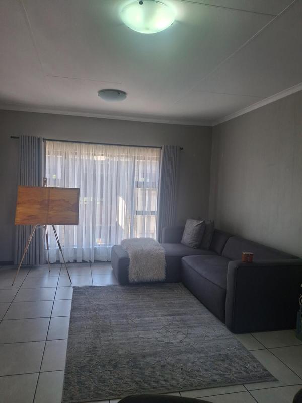 2 Bedroom Property for Sale in Victory Park Gauteng