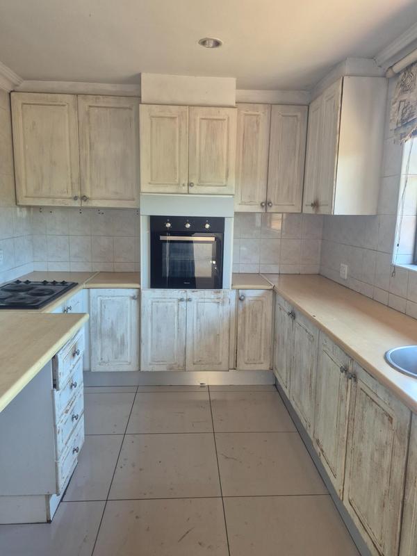 To Let 3 Bedroom Property for Rent in Eldo Manor Gauteng
