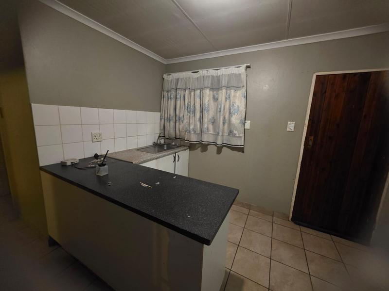 3 Bedroom Property for Sale in Windmill Park Gauteng