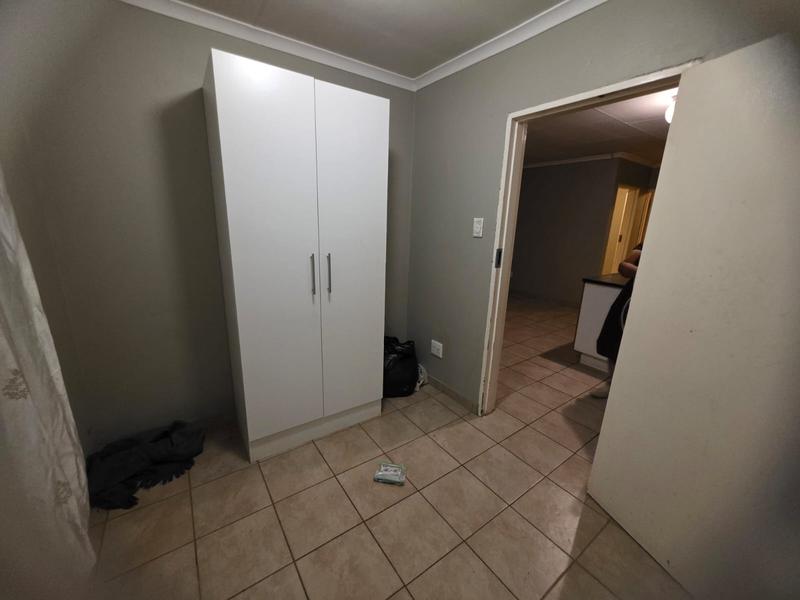 3 Bedroom Property for Sale in Windmill Park Gauteng
