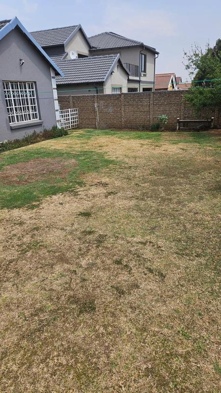 4 Bedroom Property for Sale in Sonneveld Gauteng