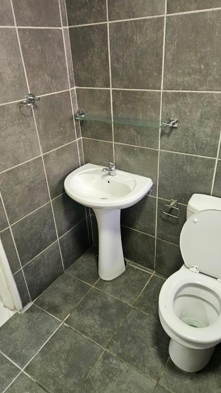 4 Bedroom Property for Sale in Sonneveld Gauteng