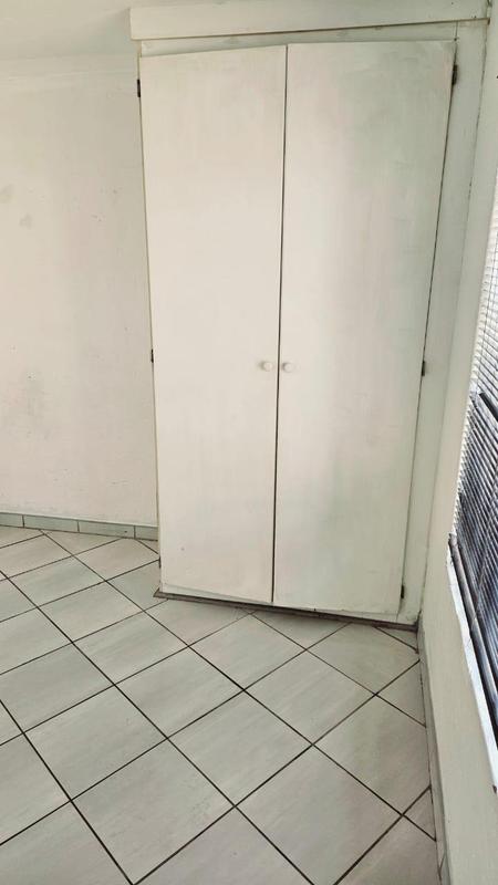 4 Bedroom Property for Sale in Sonneveld Gauteng