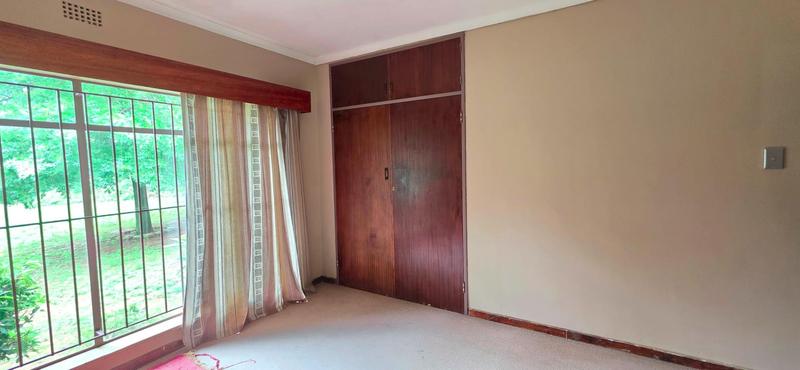 5 Bedroom Property for Sale in Muldersdrift Gauteng