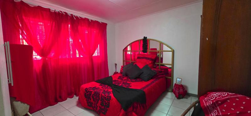 5 Bedroom Property for Sale in Muldersdrift Gauteng