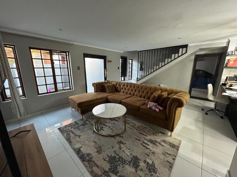 To Let 2 Bedroom Property for Rent in Kosmosdal Gauteng