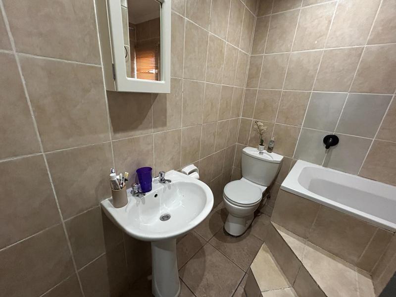 To Let 2 Bedroom Property for Rent in Kosmosdal Gauteng