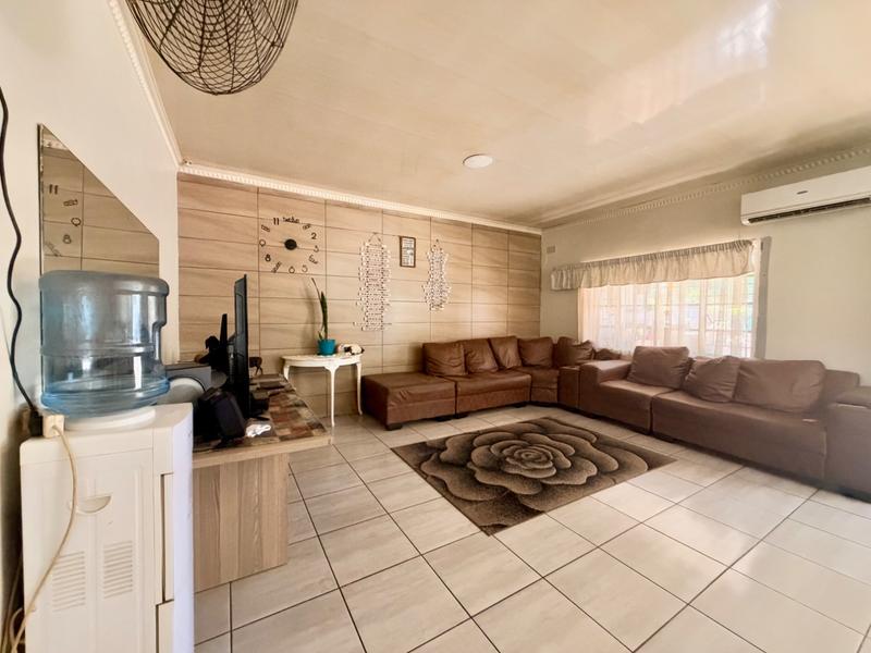 3 Bedroom Property for Sale in Vanderbijlpark CW 3 Gauteng