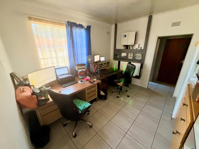 3 Bedroom Property for Sale in Vanderbijlpark CW 3 Gauteng