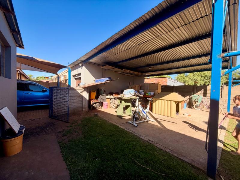 3 Bedroom Property for Sale in Vanderbijlpark CW 3 Gauteng