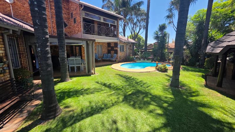 4 Bedroom Property for Sale in Doornpoort Gauteng