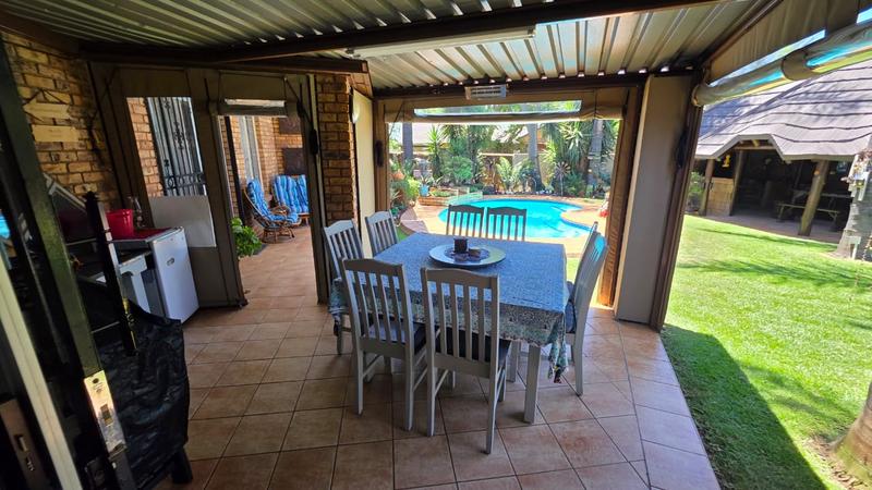 4 Bedroom Property for Sale in Doornpoort Gauteng