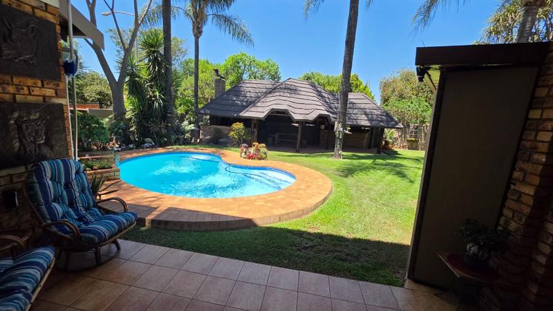 4 Bedroom Property for Sale in Doornpoort Gauteng