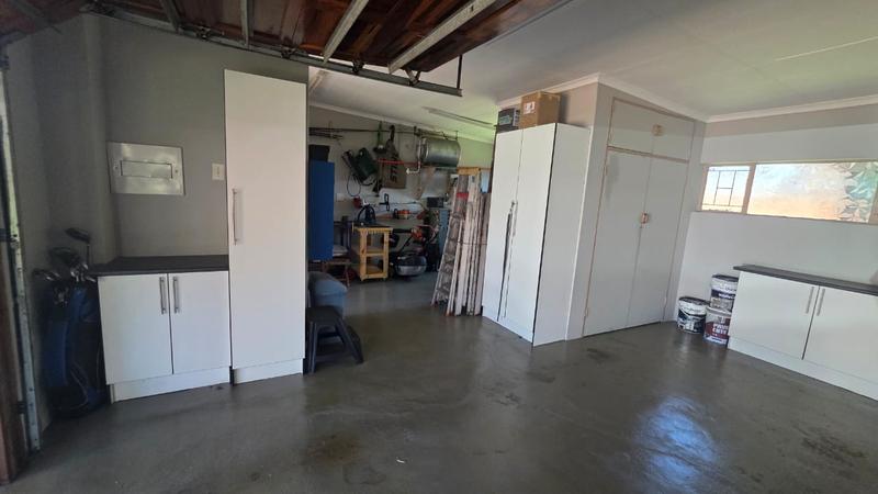 4 Bedroom Property for Sale in Doornpoort Gauteng