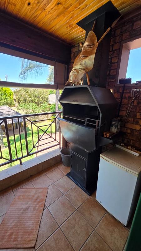 4 Bedroom Property for Sale in Doornpoort Gauteng