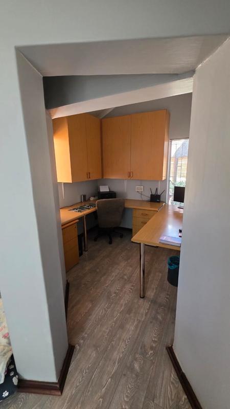 4 Bedroom Property for Sale in Doornpoort Gauteng