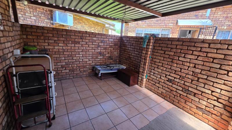 4 Bedroom Property for Sale in Doornpoort Gauteng