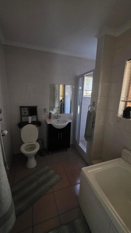 4 Bedroom Property for Sale in Doornpoort Gauteng