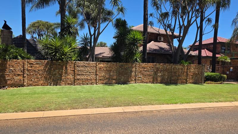 4 Bedroom Property for Sale in Doornpoort Gauteng
