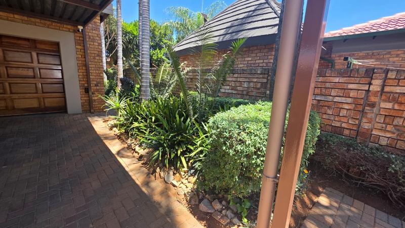 4 Bedroom Property for Sale in Doornpoort Gauteng