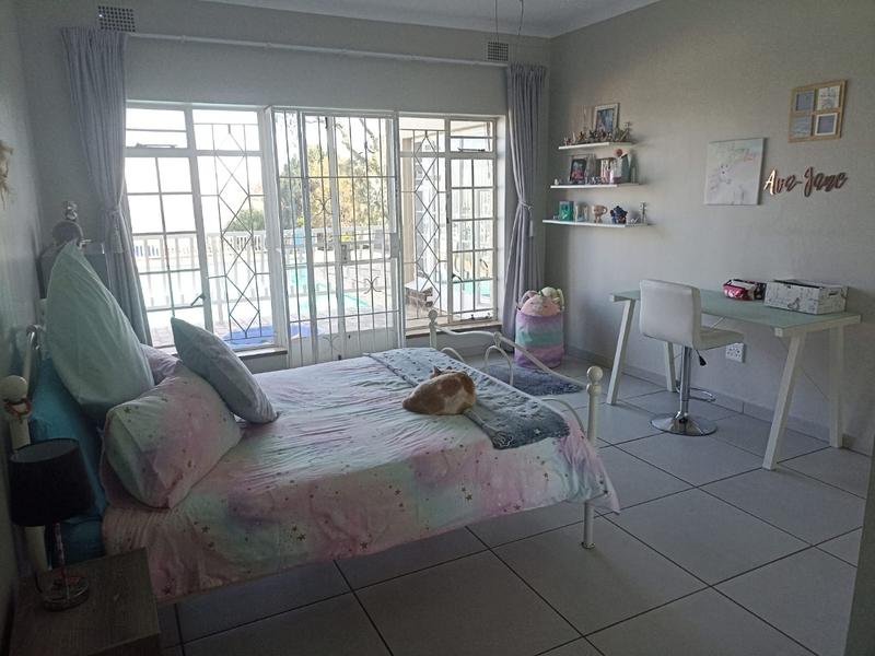 4 Bedroom Property for Sale in Sunnyridge Gauteng