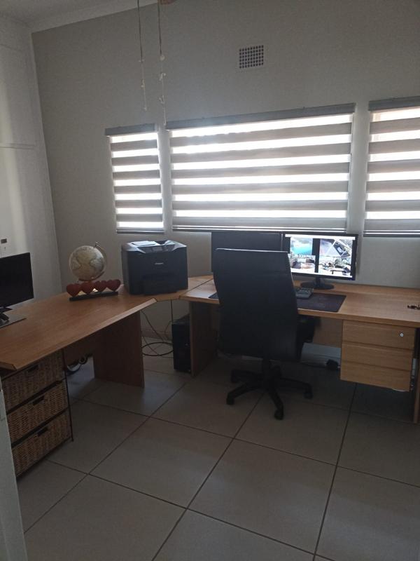 4 Bedroom Property for Sale in Sunnyridge Gauteng