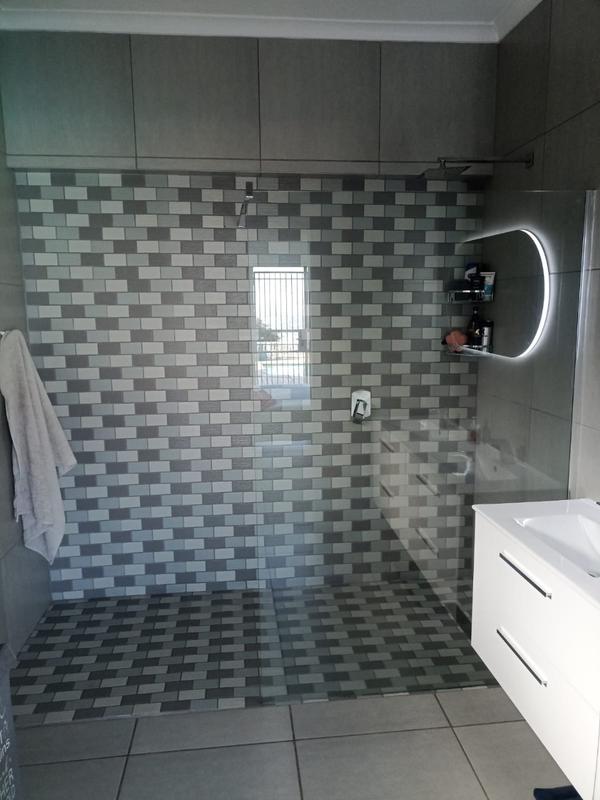 4 Bedroom Property for Sale in Sunnyridge Gauteng