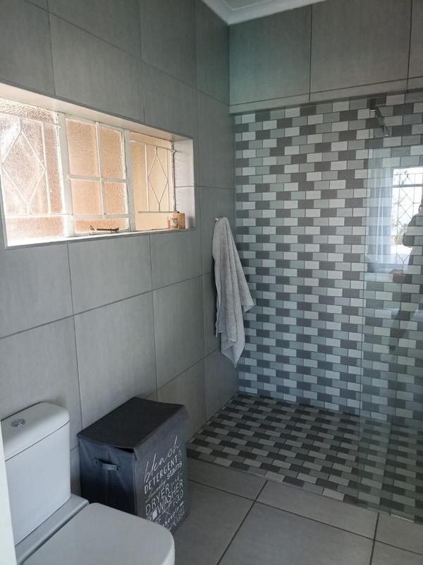 4 Bedroom Property for Sale in Sunnyridge Gauteng