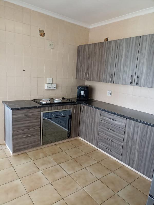 4 Bedroom Property for Sale in Sunnyridge Gauteng
