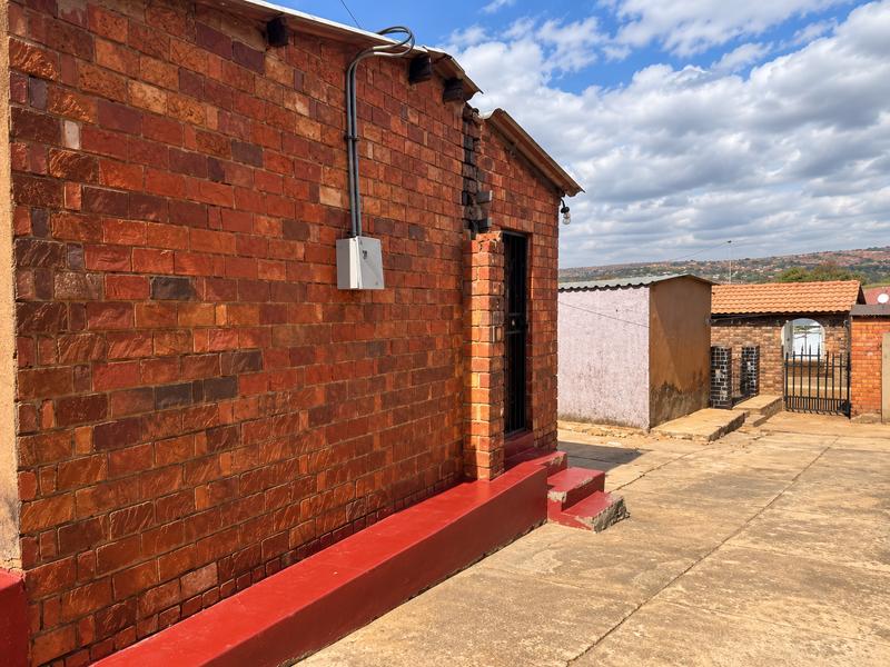 2 Bedroom Property for Sale in Atteridgeville Gauteng