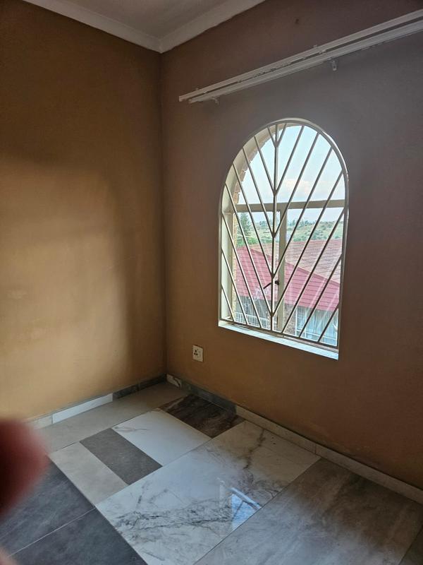 To Let 2 Bedroom Property for Rent in Laudium Gauteng