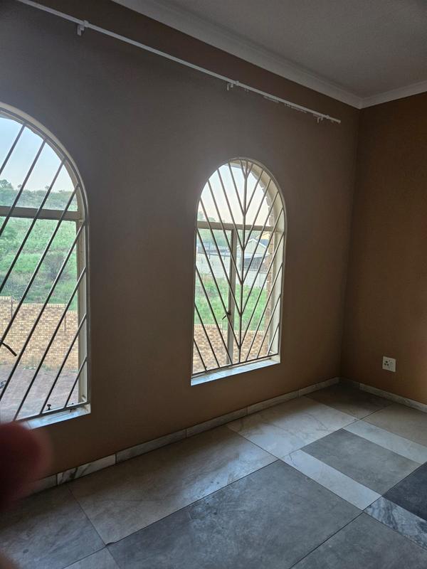 To Let 2 Bedroom Property for Rent in Laudium Gauteng