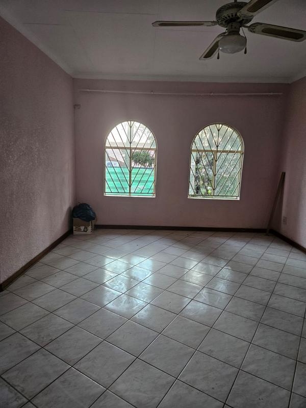 To Let 2 Bedroom Property for Rent in Laudium Gauteng