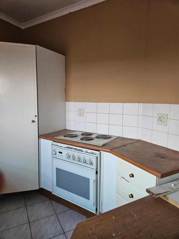 To Let 2 Bedroom Property for Rent in Laudium Gauteng