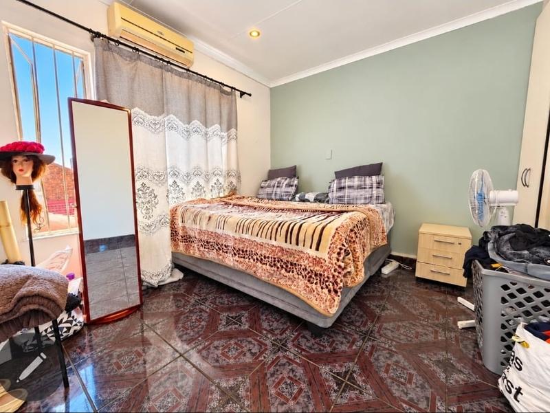 4 Bedroom Property for Sale in Bromhof Gauteng