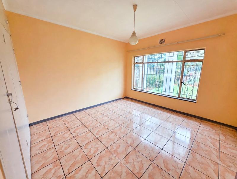 3 Bedroom Property for Sale in Rothdene Gauteng