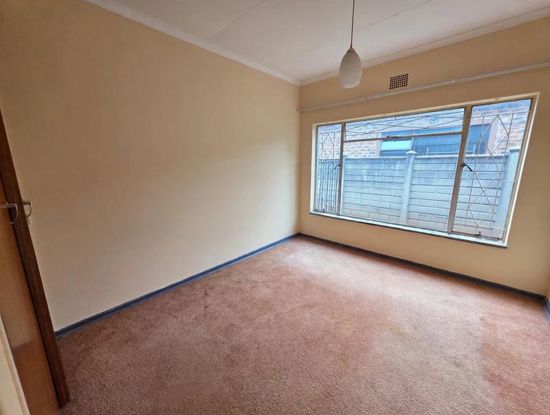 3 Bedroom Property for Sale in Rothdene Gauteng