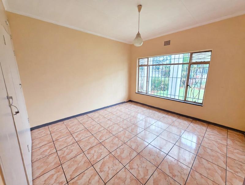 3 Bedroom Property for Sale in Rothdene Gauteng