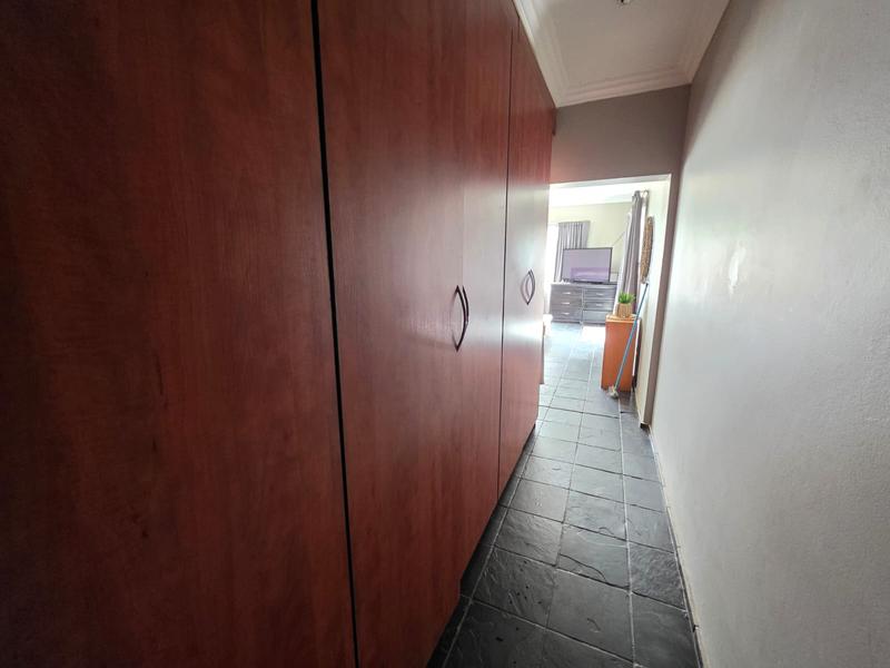 3 Bedroom Property for Sale in Three Rivers Gauteng