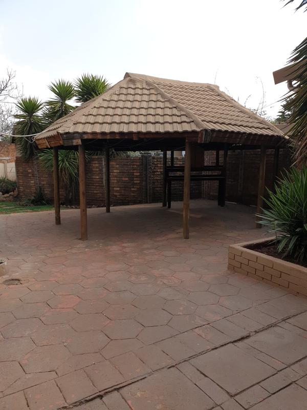 4 Bedroom Property for Sale in Lilianton Gauteng