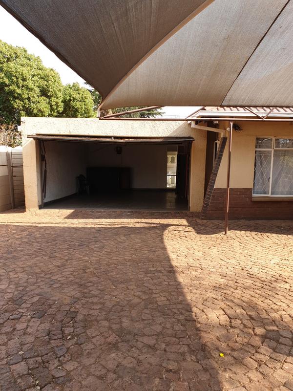 4 Bedroom Property for Sale in Lilianton Gauteng