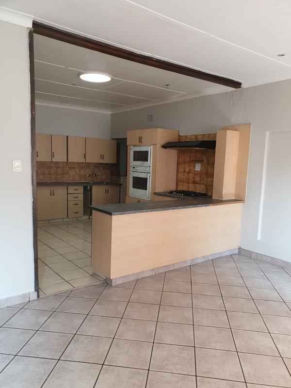 4 Bedroom Property for Sale in Lilianton Gauteng